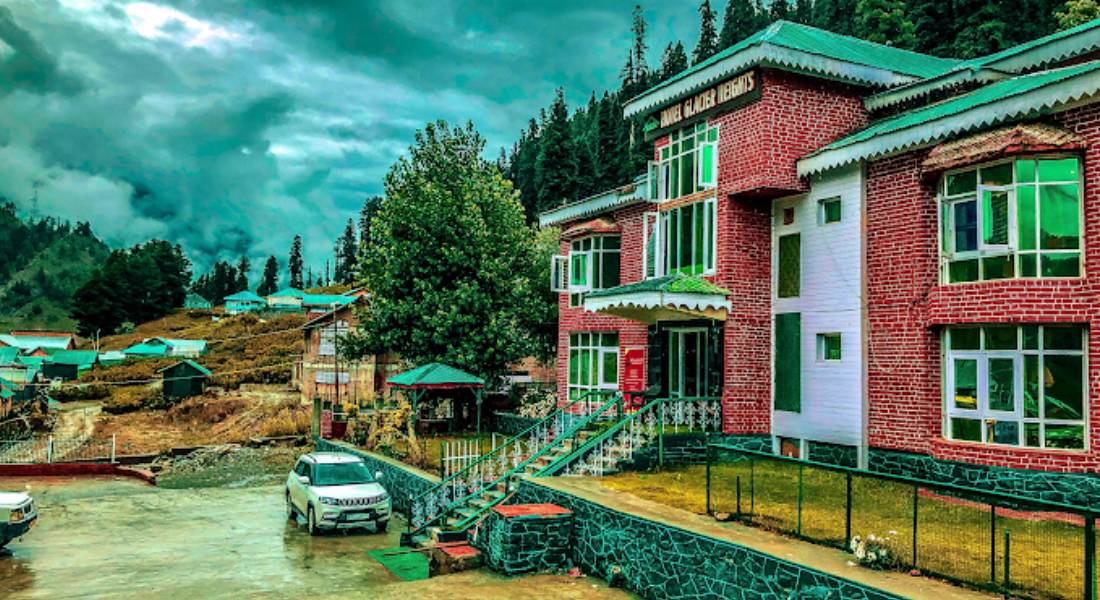 Hotel Glacier Heights Sonamarg