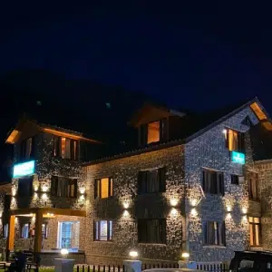 Hotel-Mount-View-kashmirhills.com_.jpg